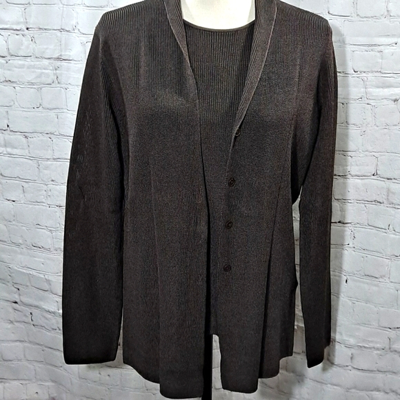 Ellen Tracy Linda Allard Brown Silk Cardigan and Shell Sweater Set - Picture 1 of 7